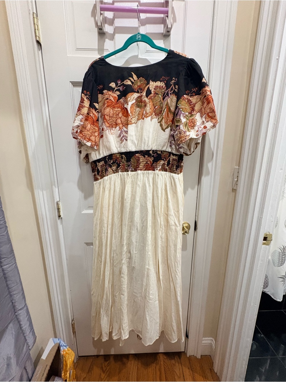 Anthropologie Floral V-Neck Midi Dress in Black & Cream - Picture 5 of 6